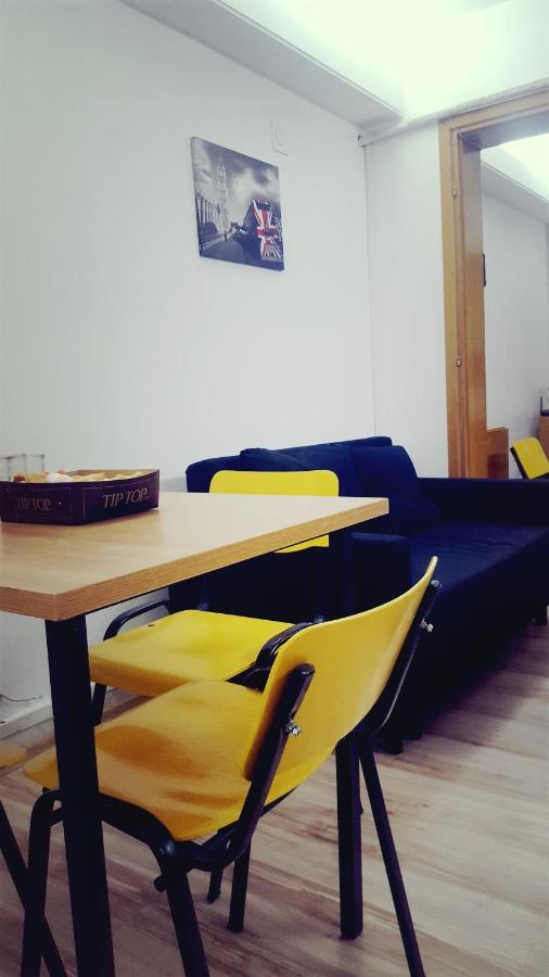 Sleep Inn Hostel Бухарест Экстерьер фото