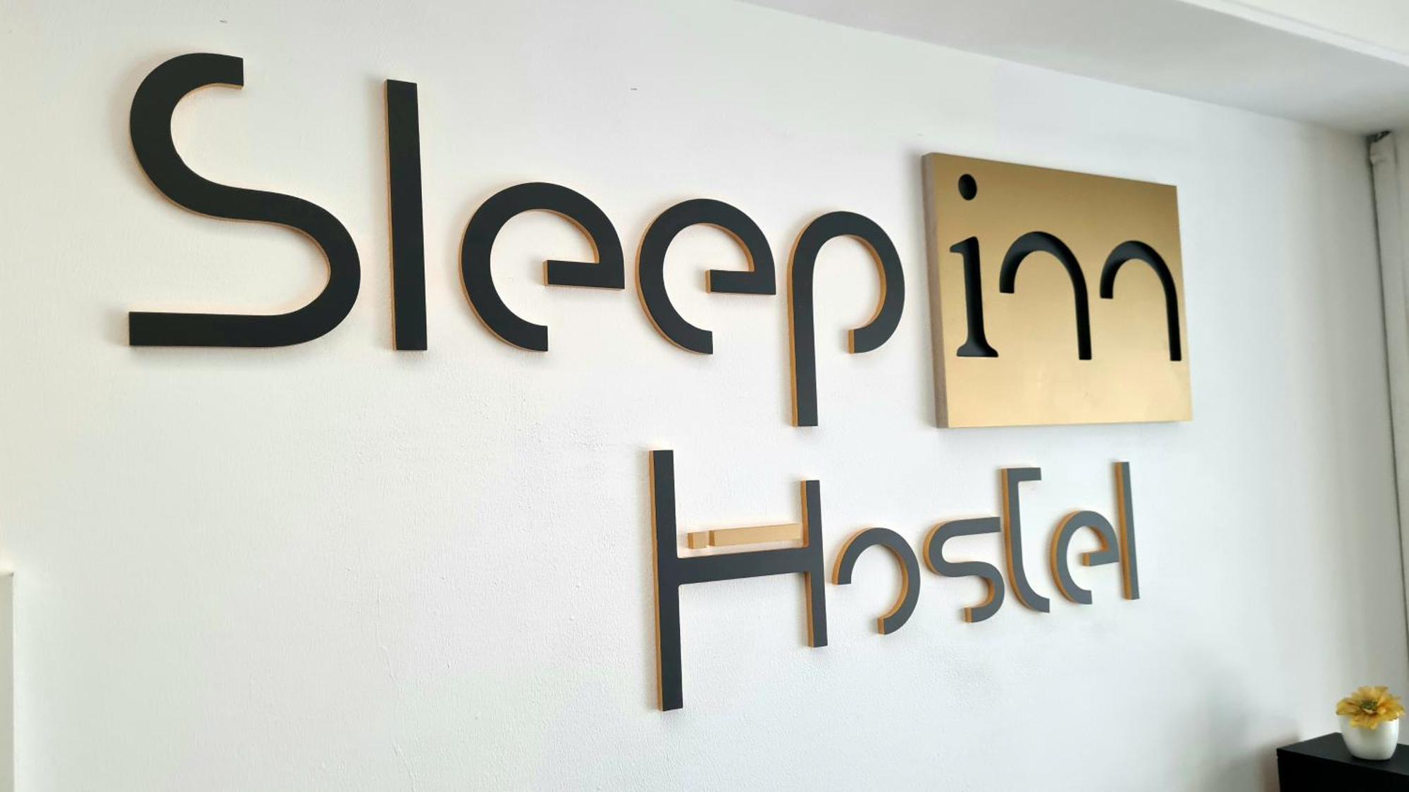 Sleep Inn Hostel Бухарест Экстерьер фото